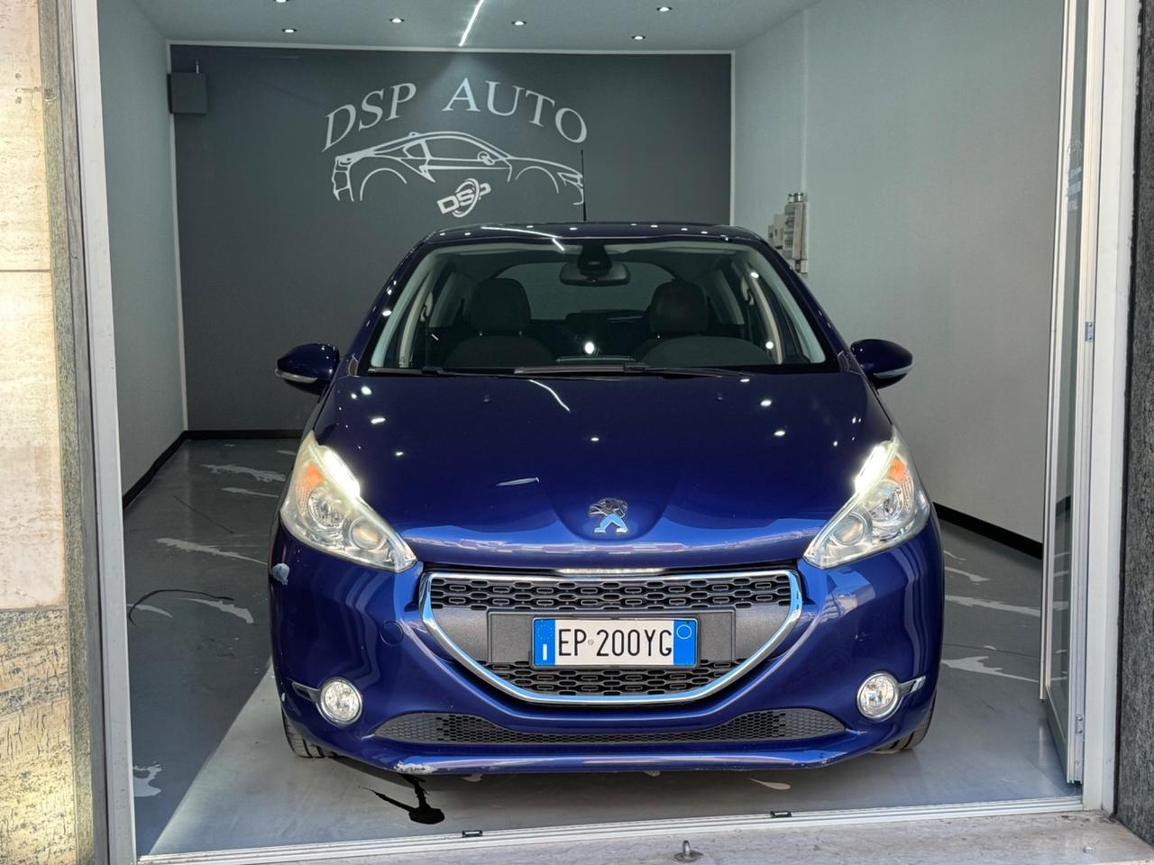 Peugeot 208 1.6 e-HDi 92 CV Stop&Start 5 porte Allure