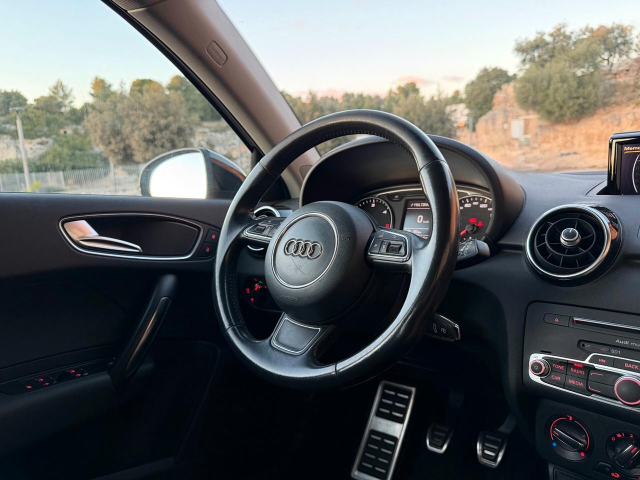 Audi A1 SPB/1.6 TDI 116CV/LED/SOLO 109000 KM