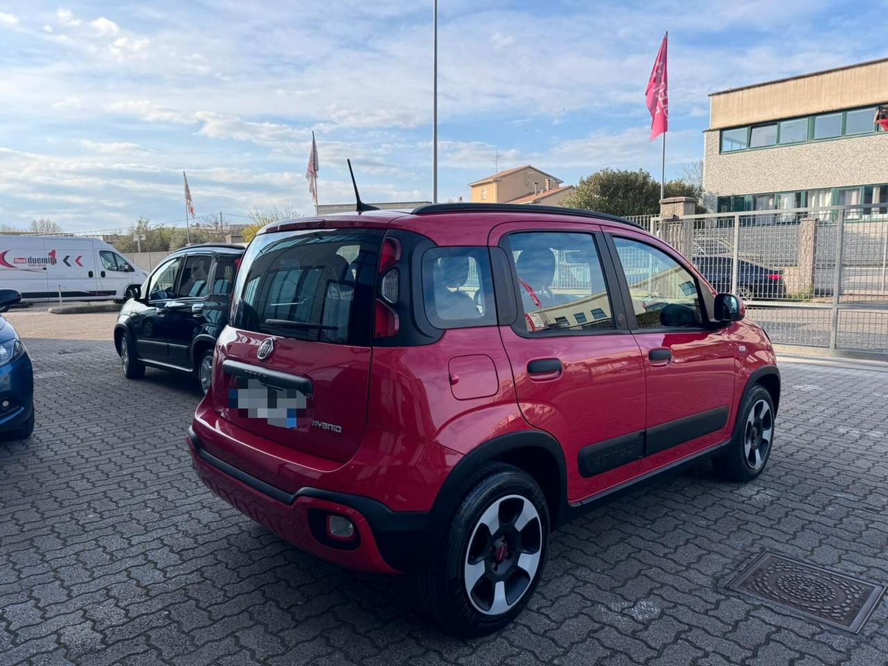 Fiat Panda Pandina 1.0 FireFly 65 CV Hybrid Cross