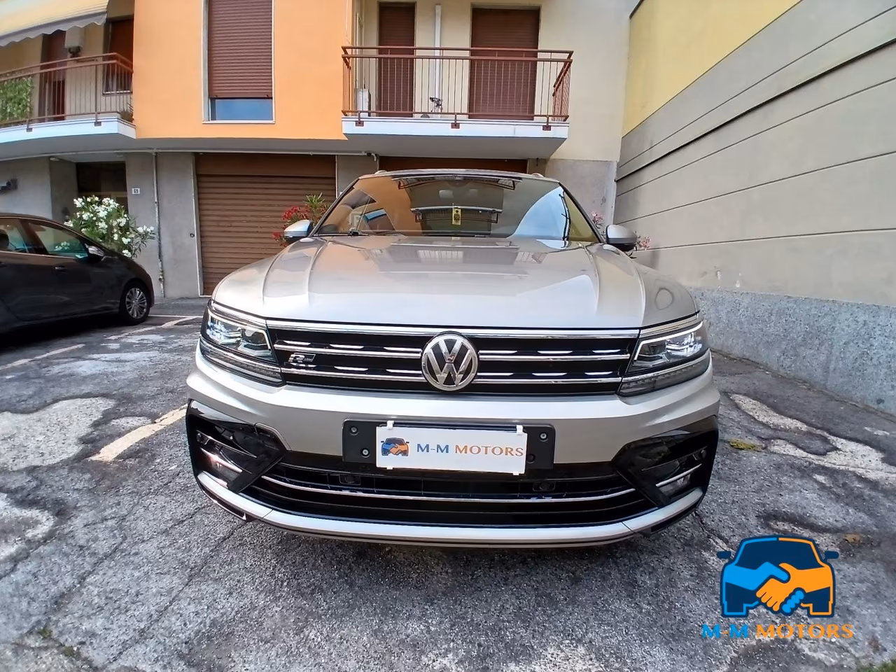 Volkswagen Tiguan 2.0 tdi Advanced R-Line 150 cv dsg