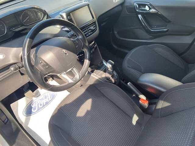 Peugeot 208 BlueHDi 100 5 porte Allure