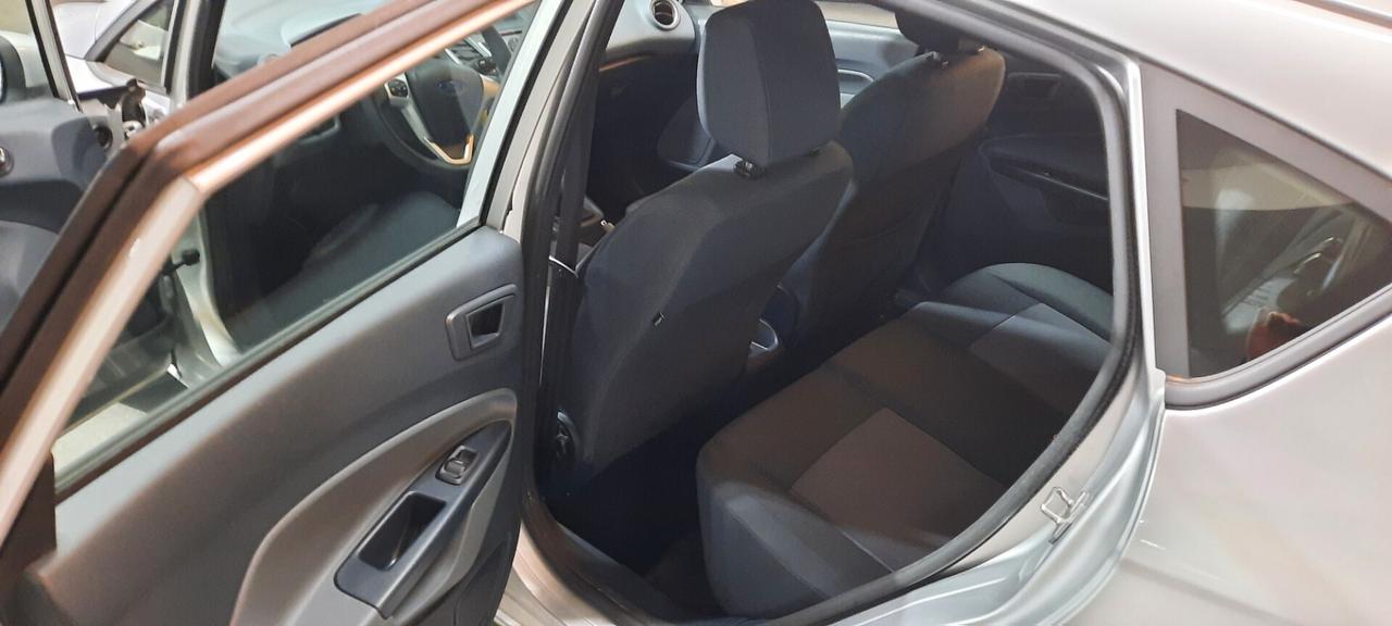 Ford Fiesta 1.2 82 CV 5 porte Titanium