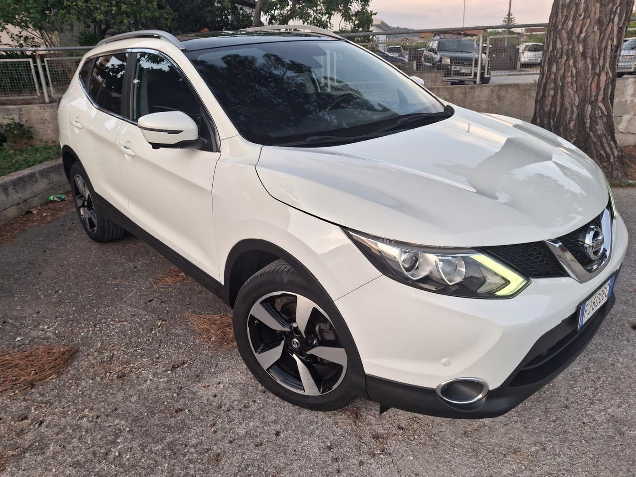Nissan Qashqai 1.5 dCi N-Connecta