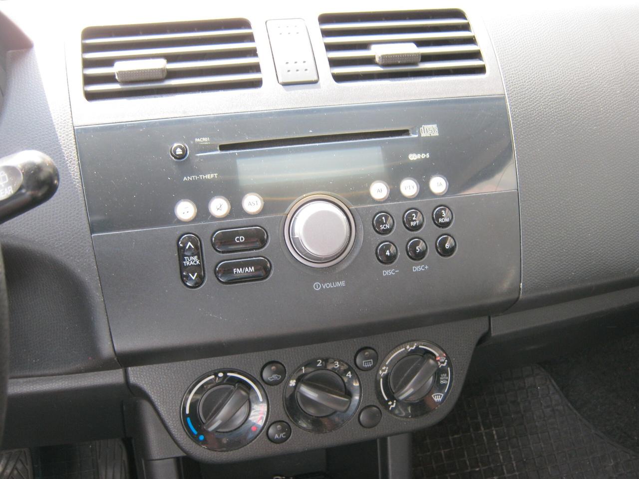Suzuki Swift 1.3 3p. GL