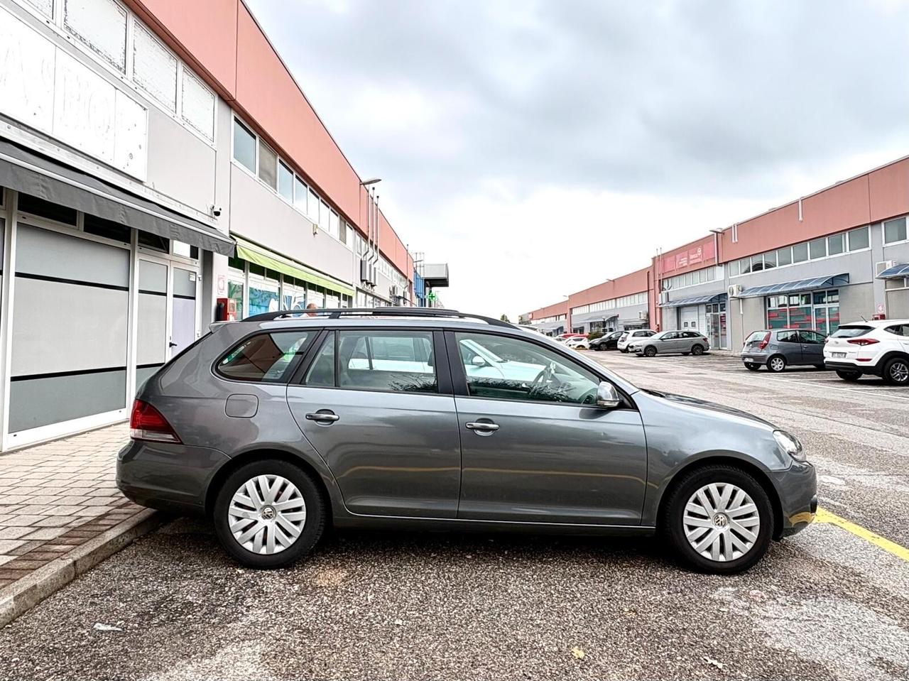 Volkswagen Golf Variant 1.6 TDI Neopatentati