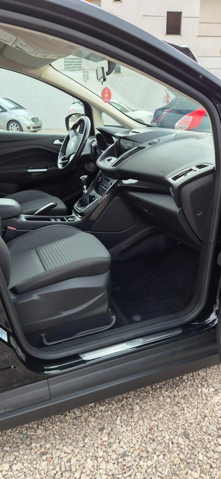 Ford C-Max 1.5 TDCi 120CV Start&Stop Titanium autocarro
