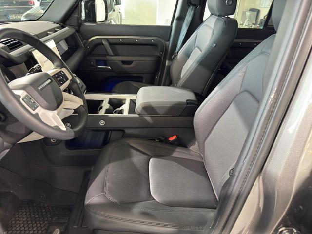 LAND ROVER Defender 110 3.0D I6 200 CV AWD Auto X-Dynamic SE