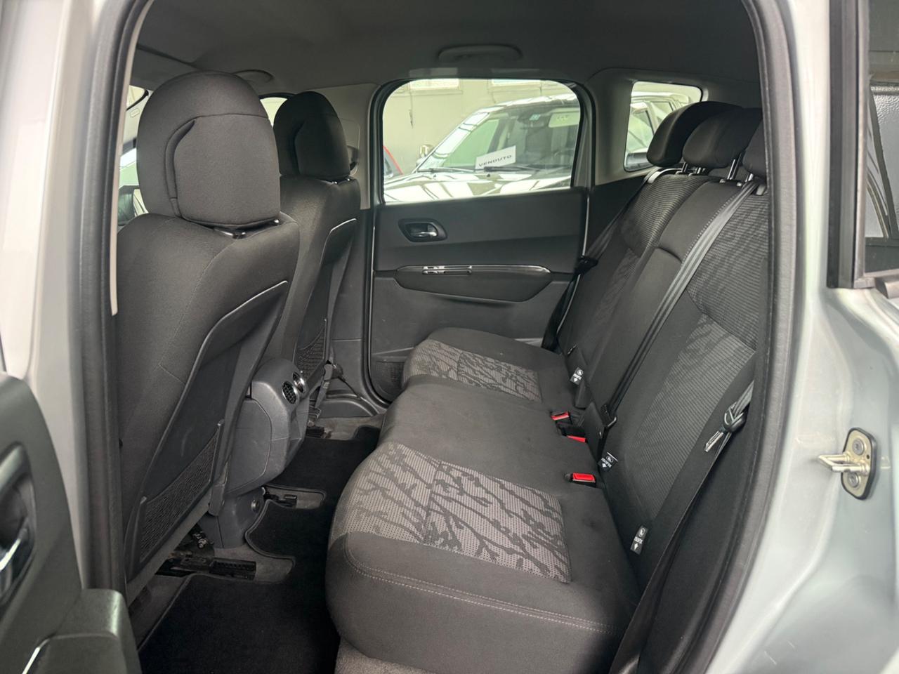 Peugeot 3008 1.6 HDi 112CV Tecno ok neopatentati