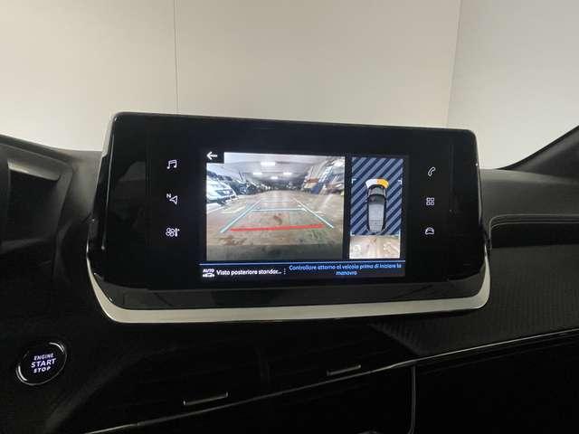 Peugeot 208 1.2 100cv GT EAT8 + Navi + Key Less + Camera