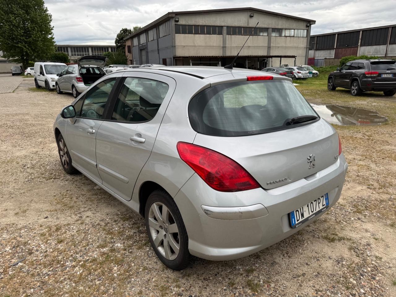 Peugeot 308 1.6 benzina 2009