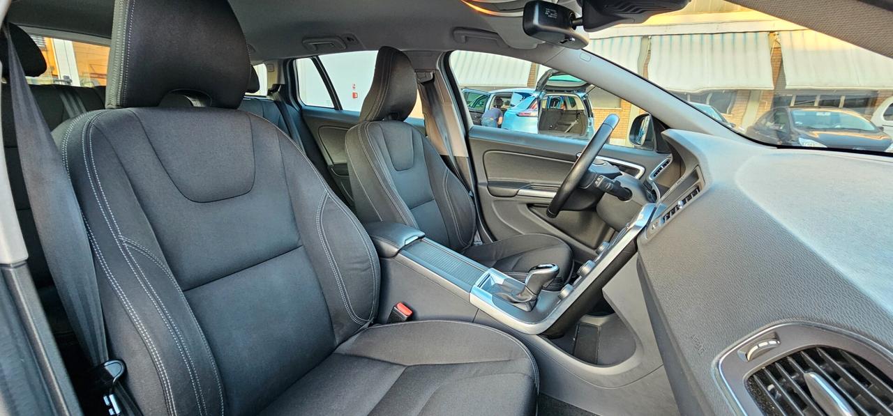 Volvo V60 Automatica 120 CV