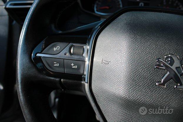 Peugeot 208 PureTech 100cv S&S 5p. Active