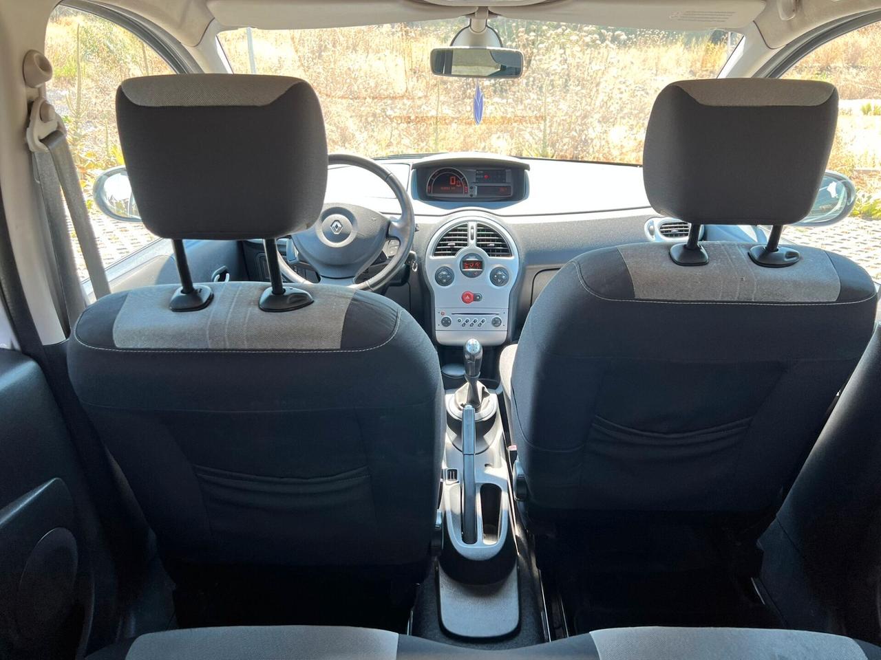 Renault Modus 1.5DCI A-F-F-A-R-O-N-E