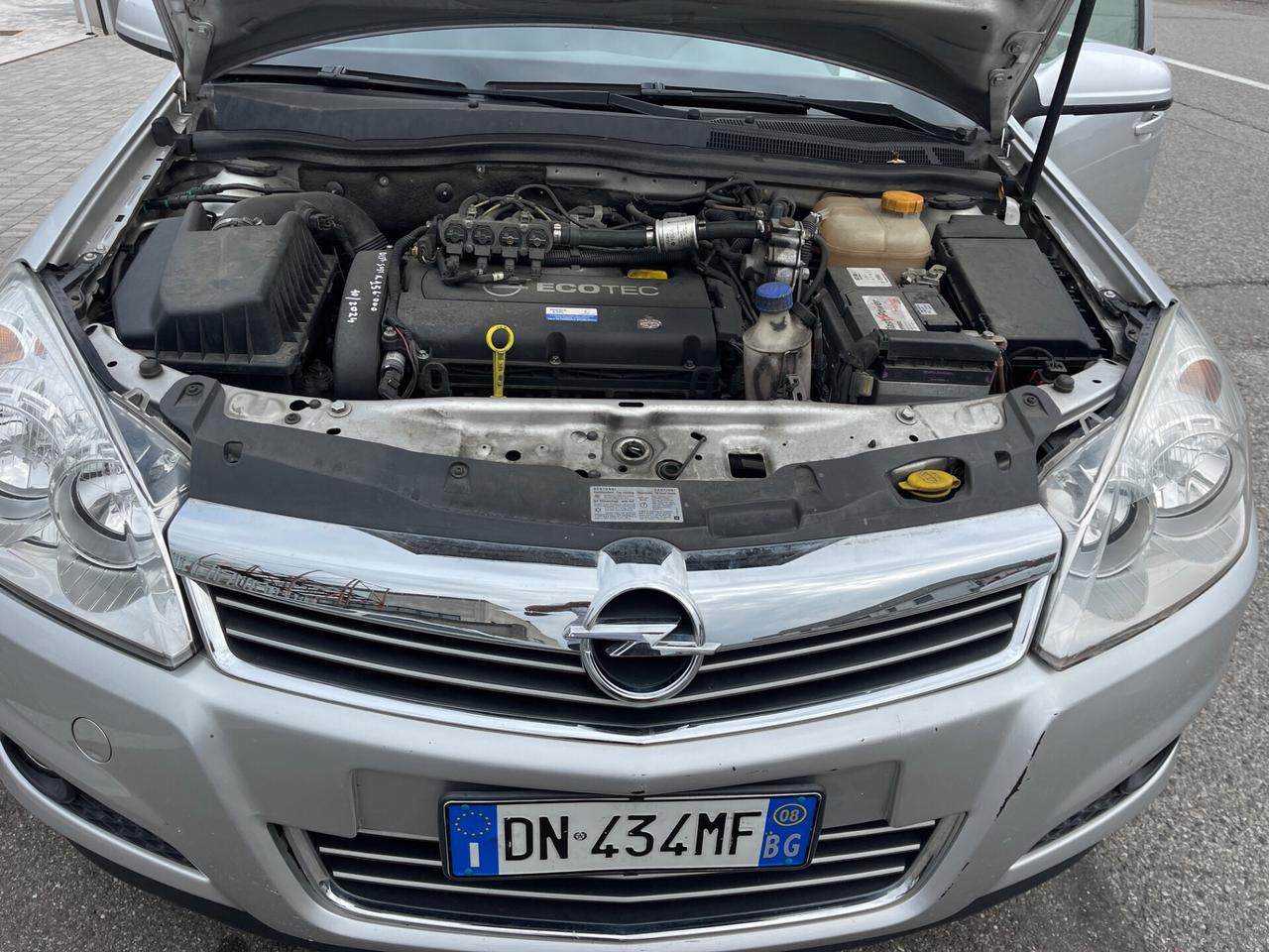 OPEL ASTRA 1.6 BENZINA-GPL 2028 EURO4 NEOPATENTATI