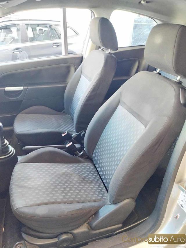 FORD Fiesta 1.2 16V 3p. Zetec