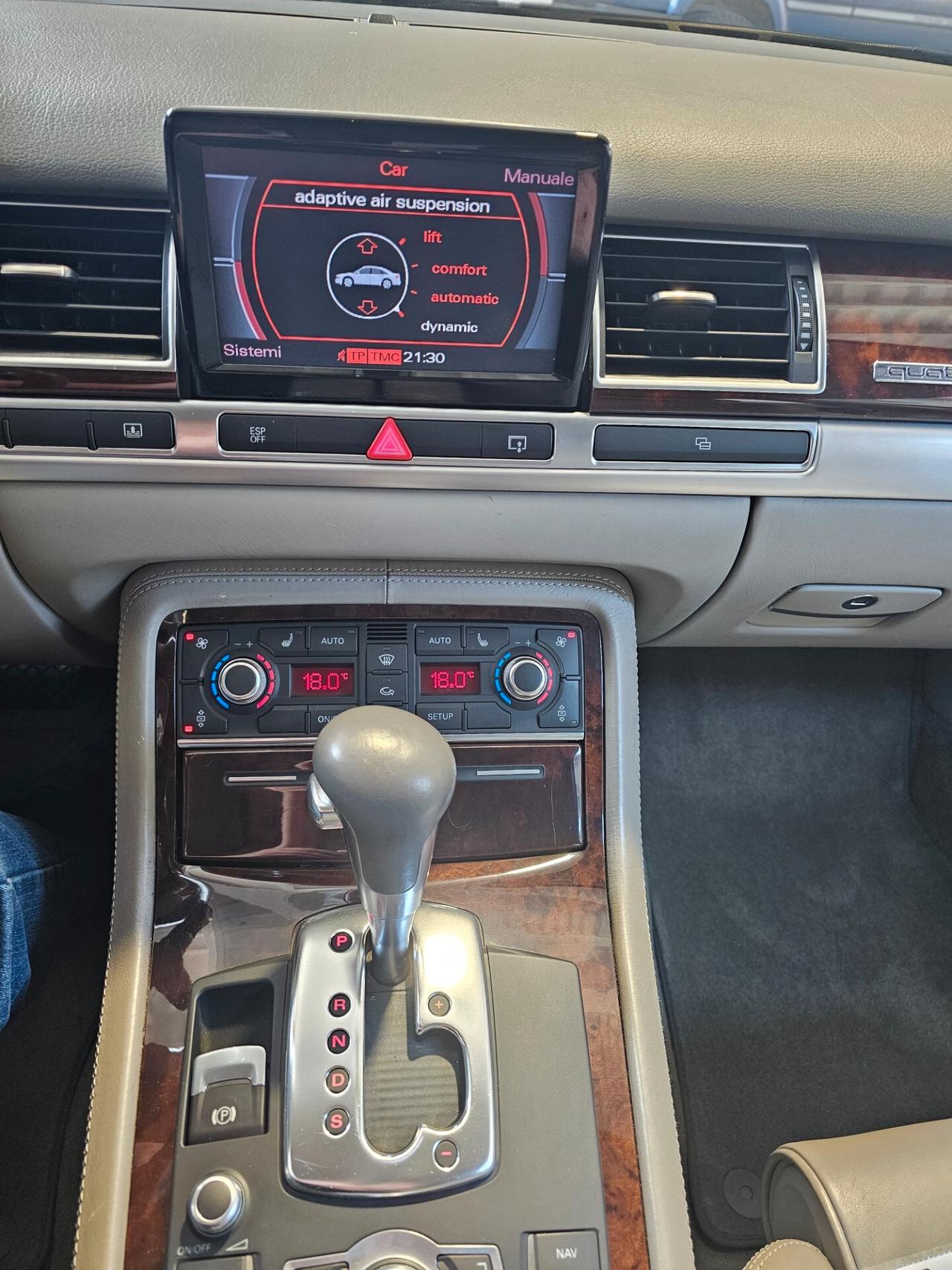 Audi A8 L 6.0 W12 quattro tiptronic