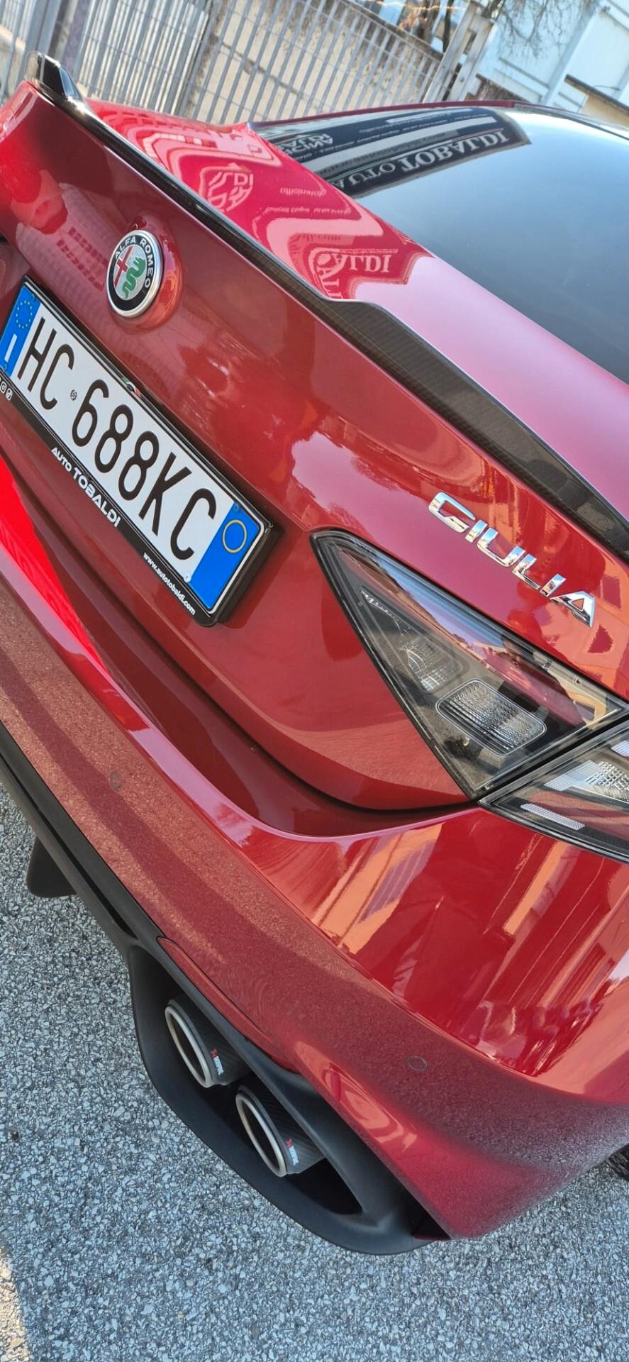 Alfa Romeo Giulia 2.9 V6 Bi-Turbo AT8 Quadrifoglio DA COLLEZIONE KM 0