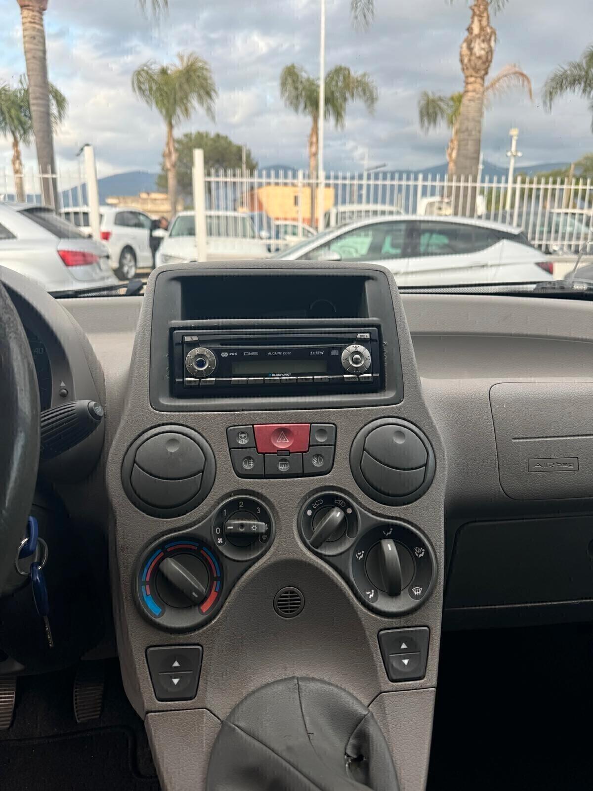 Fiat Panda 1.2 Dynamic BENZINA BONUS GPL