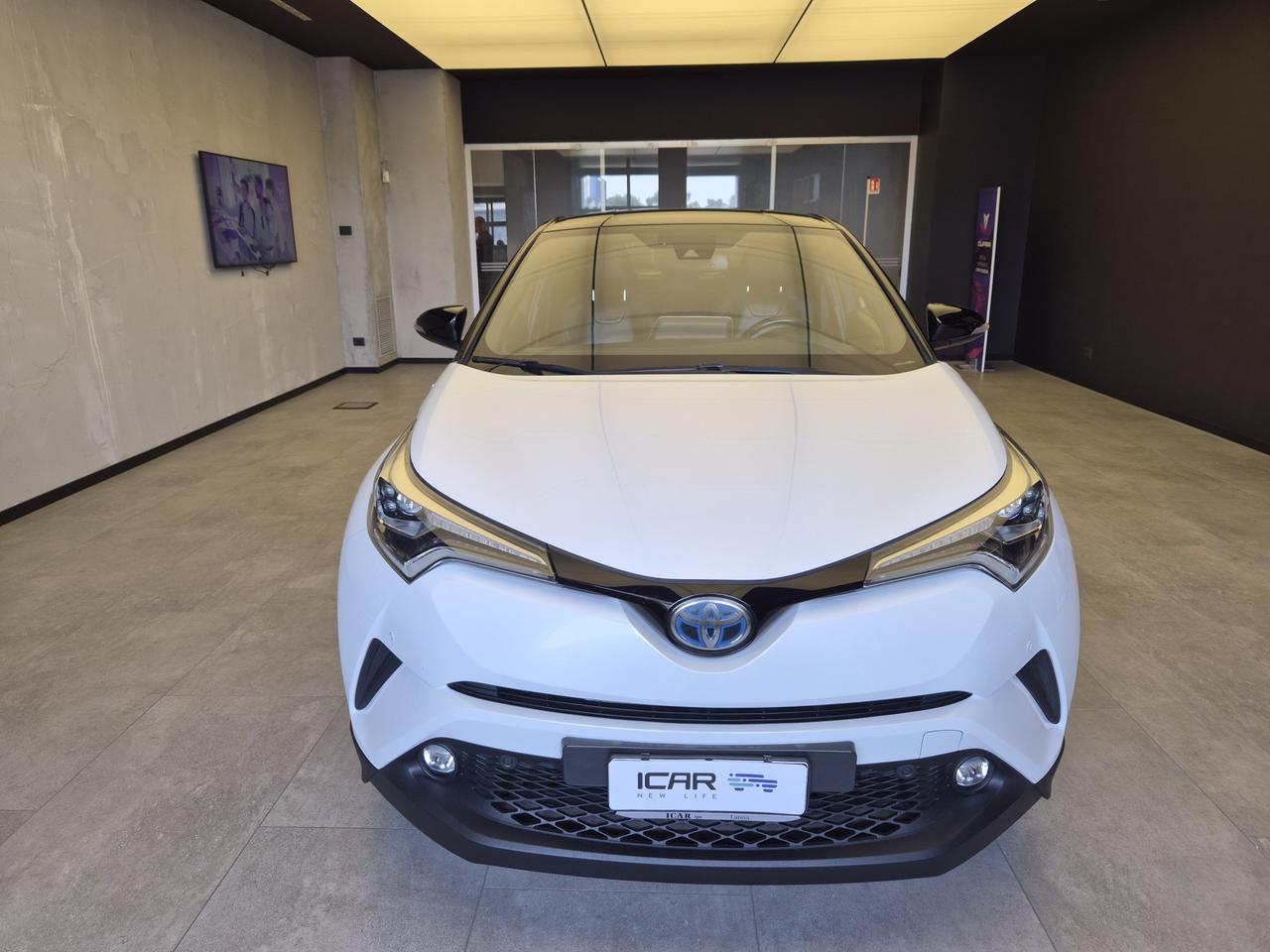 TOYOTA C-HR I - C-HR 1.8h Lounge 2wd e-cvt my18