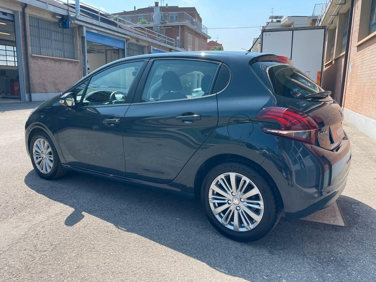 Peugeot 208 1.5 Diesel Allure 2019 – 91.000 km certificati, manutenzione documentata con fatture