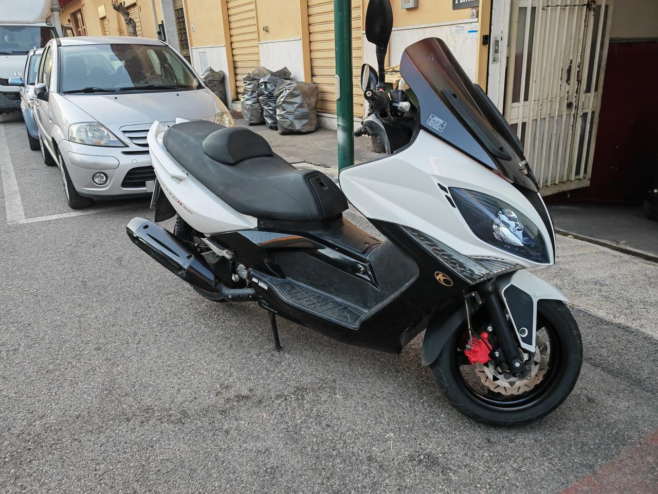 Kymco Xciting 300i KIMICO R