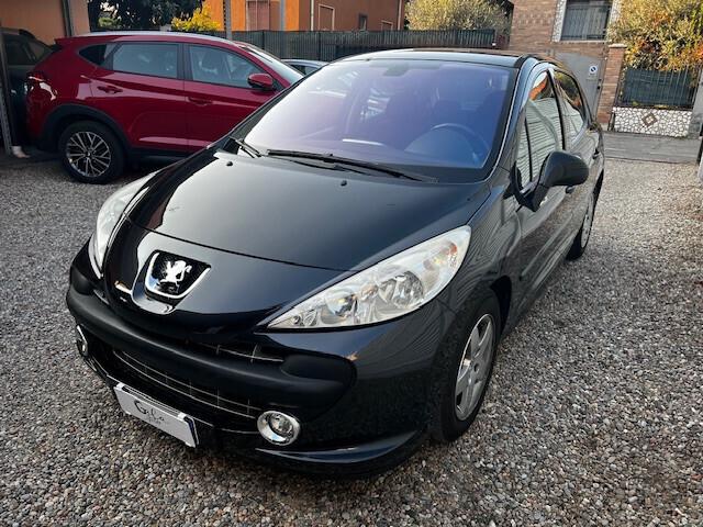 Peugeot 207 1.4 XS 88CV **CAMBIO AUTOMATICO**