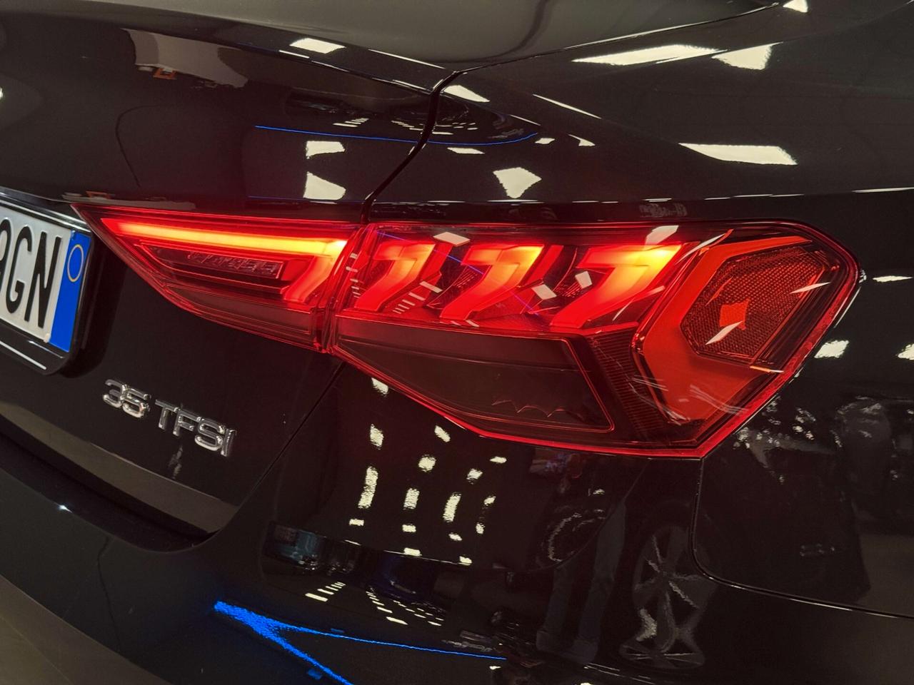 Audi A3 Sedan 35 TFSI S tronic