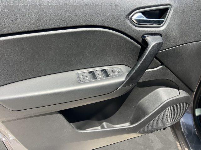 RENAULT Captur 1.6 E-Tech hybrid Zen 145cv auto