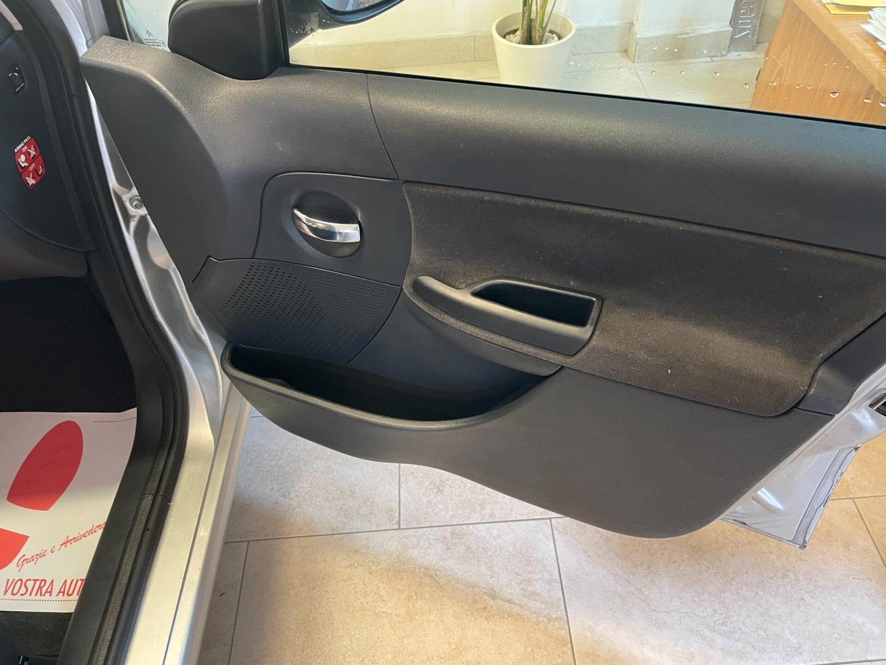 Citroen C3 1.4 Gold FULL 89.000 KM! NEOPAT TAGLIANDATA