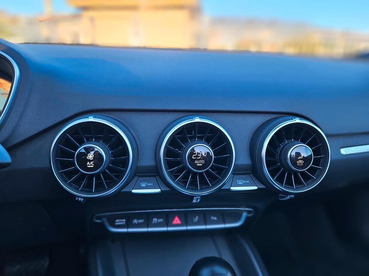 Audi TT Roadster 45 TFSI quattro S tronic