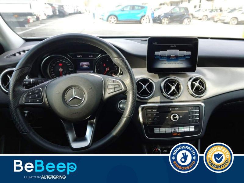 Mercedes-Benz GLA 200 D SPORT AUTO