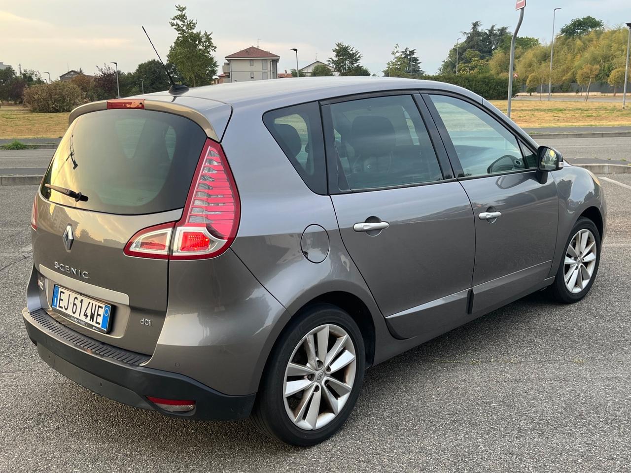Renault Scénic X-Mod 1.9 dCi 130CV
