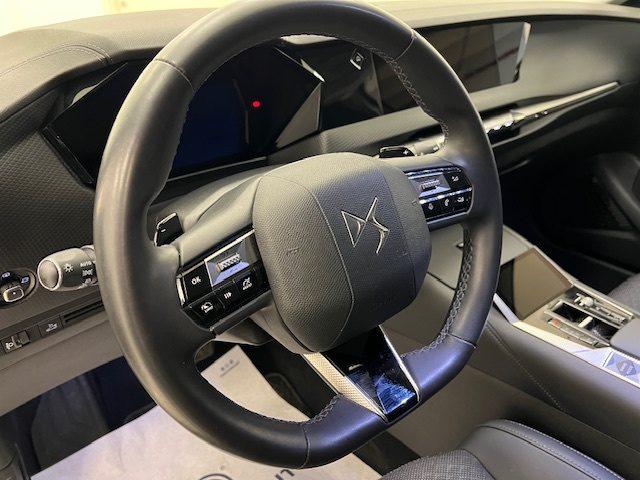 DS AUTOMOBILES DS 4 II - 1.5 bluehdi Cross Trocadero 130cv auto