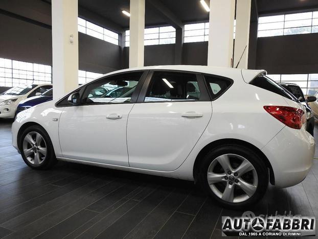OPEL - Astra - 1.3 CDTI ecoFLEX 5p. Enjoy 79000 km