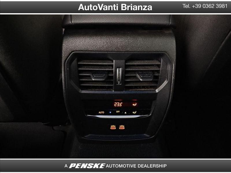 BMW Serie 3 320d xDrive mhev 48V LCI MSport Pro