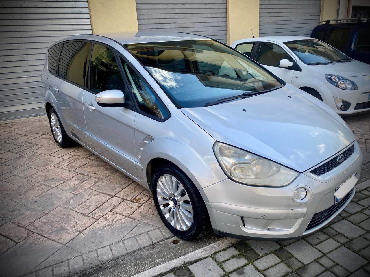 Ford S-Max 2.0 TDCi 7 posti