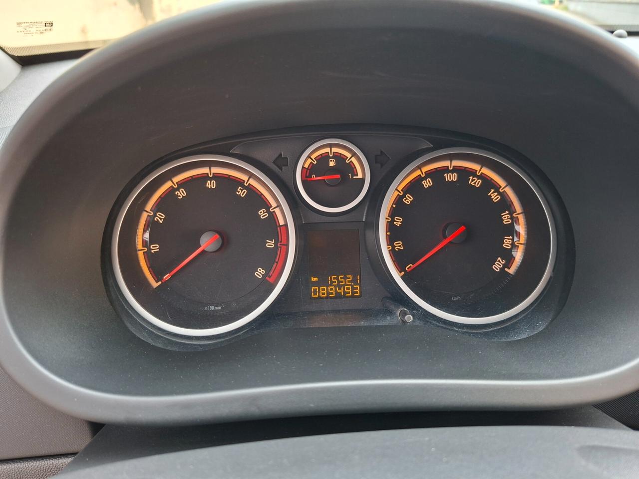 Opel Corsa 1.2 3 porte Sport