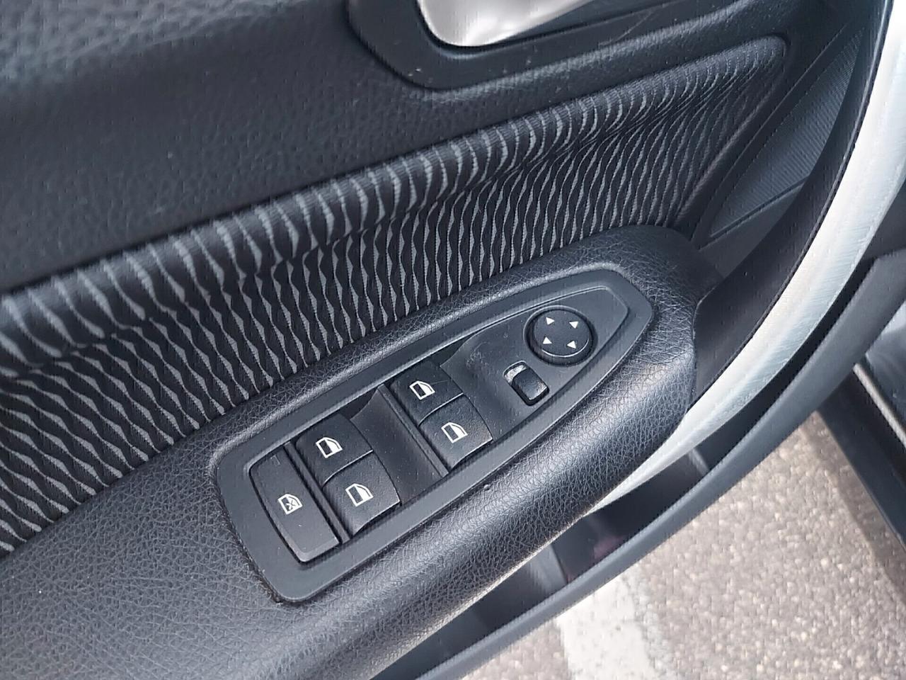 BMW 120D 2014*NAVI*TETTO*AUTOMATICA*XENON