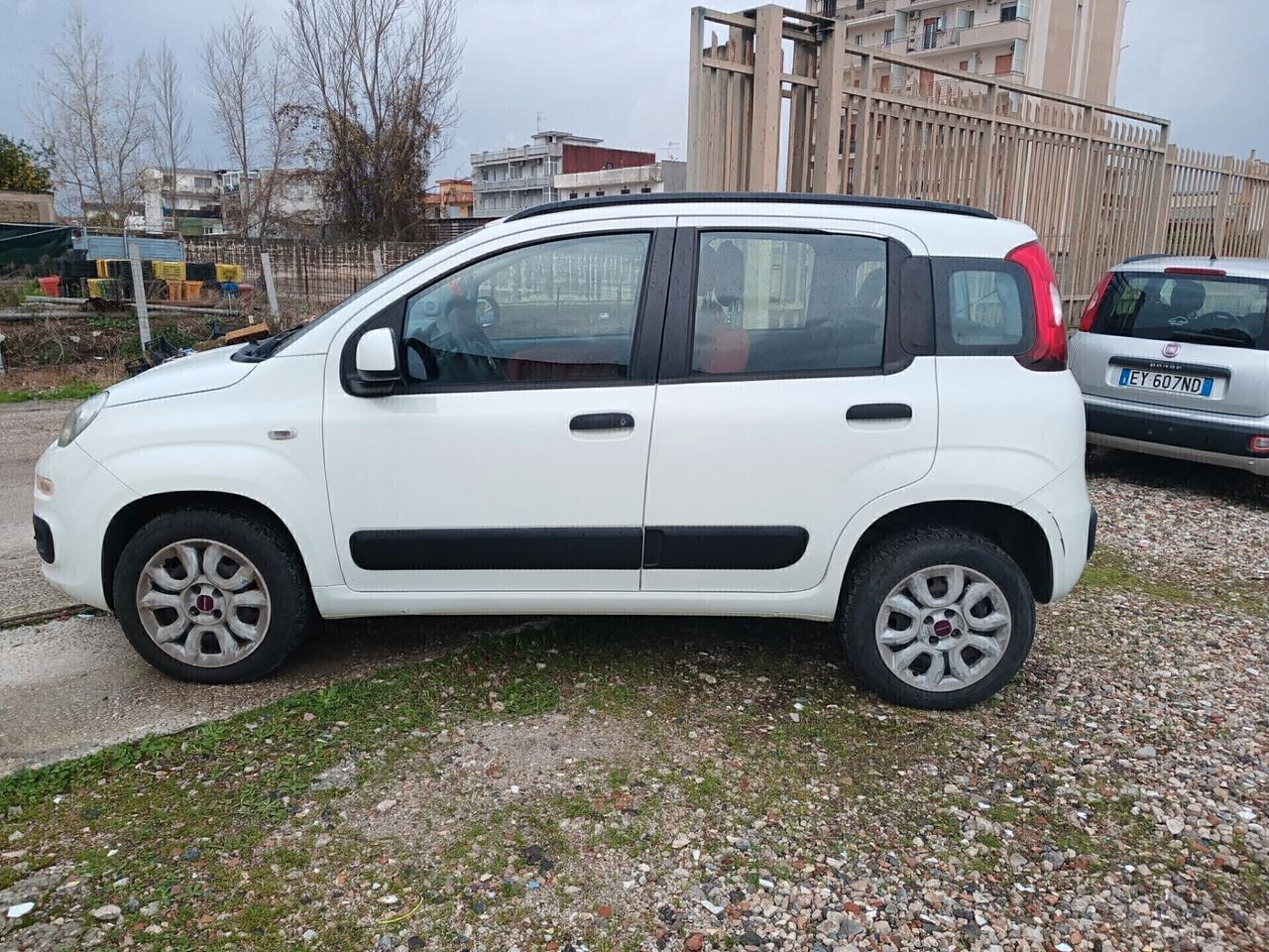 Fiat Panda 0.9 TwinAir Turbo Natural Power Lounge
