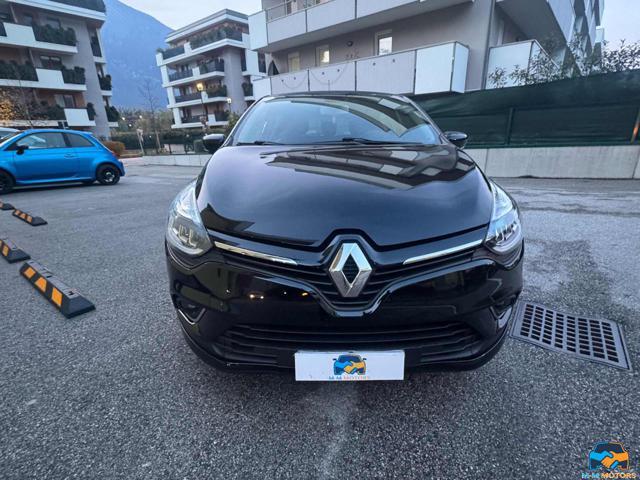RENAULT Clio dCi 8V 75 CV 5 porte Moschino Zen