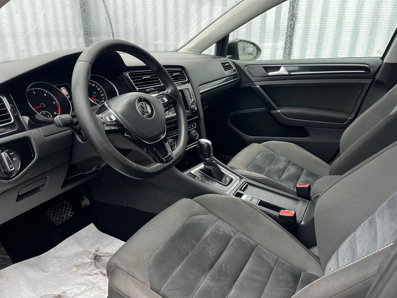 Volkswagen Golf 1.6 TDI DSG 5p. Highline BlueMotion Technology