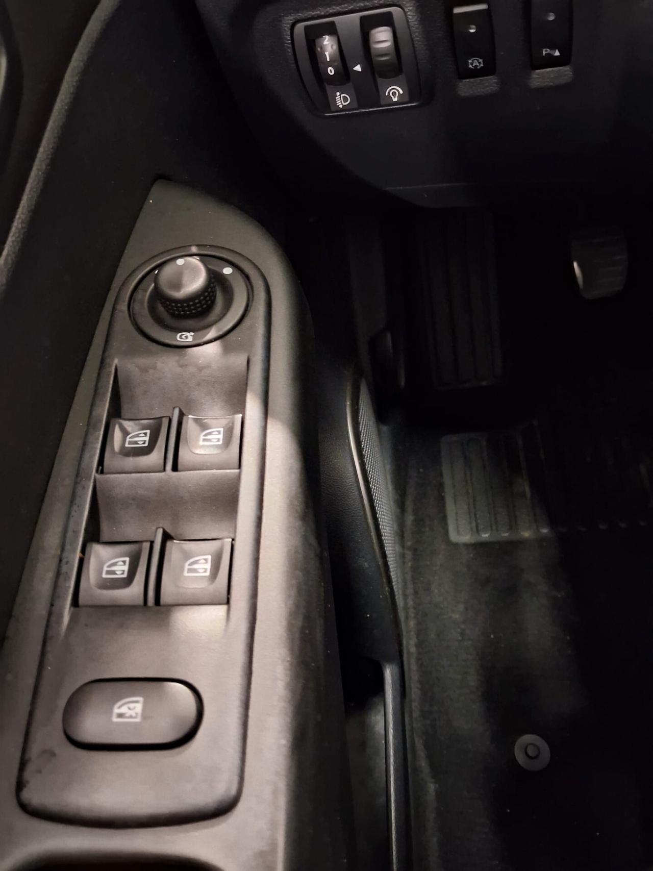 Renault Captur dCi 8V 90 CV EDC Start&Stop Energy Zen