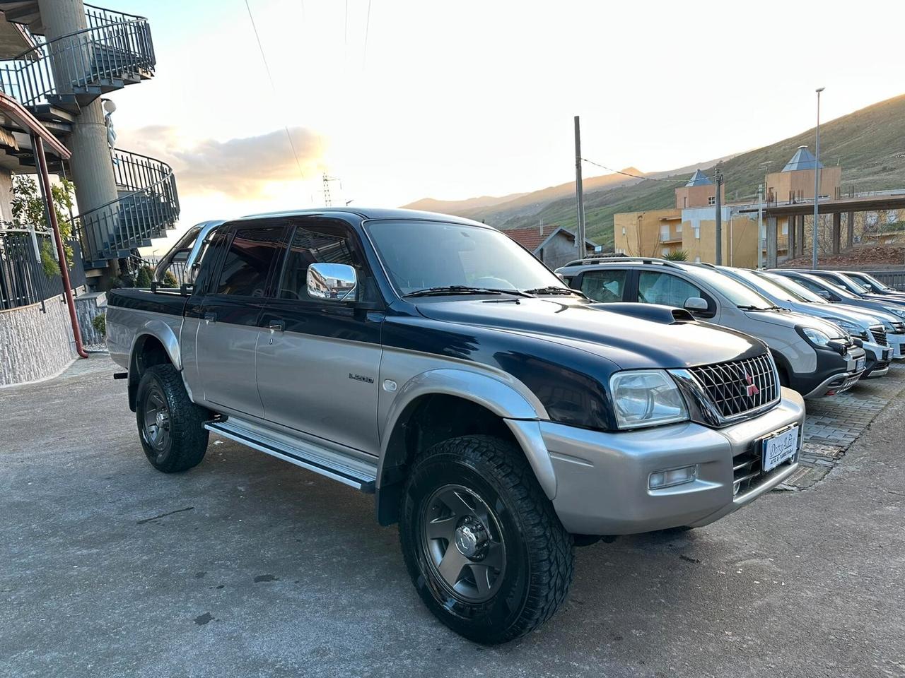 Mitsubishi L200 2.5 TDI 4WD Club Cab Pup. GLS Targ.