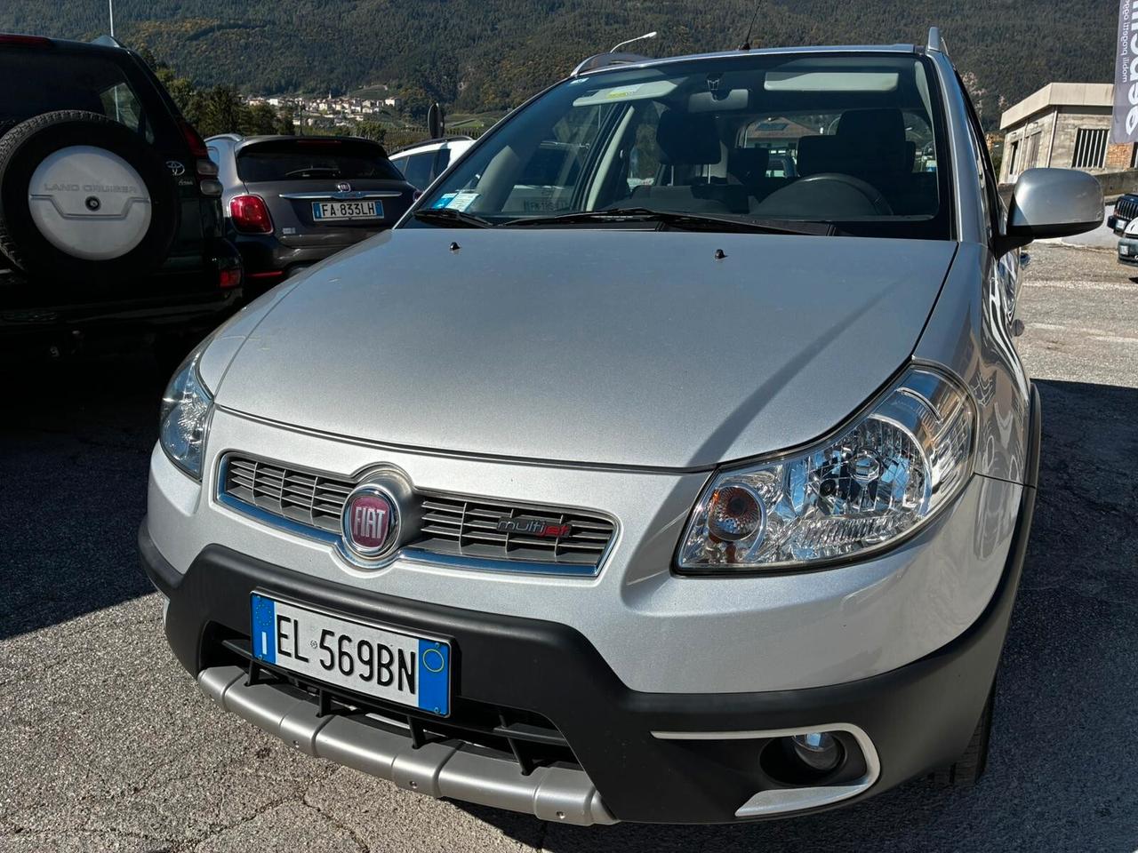 FIAT SEDICI 4x4 2.0MJT 135CV EURO5 6M - NEOPATENTATI