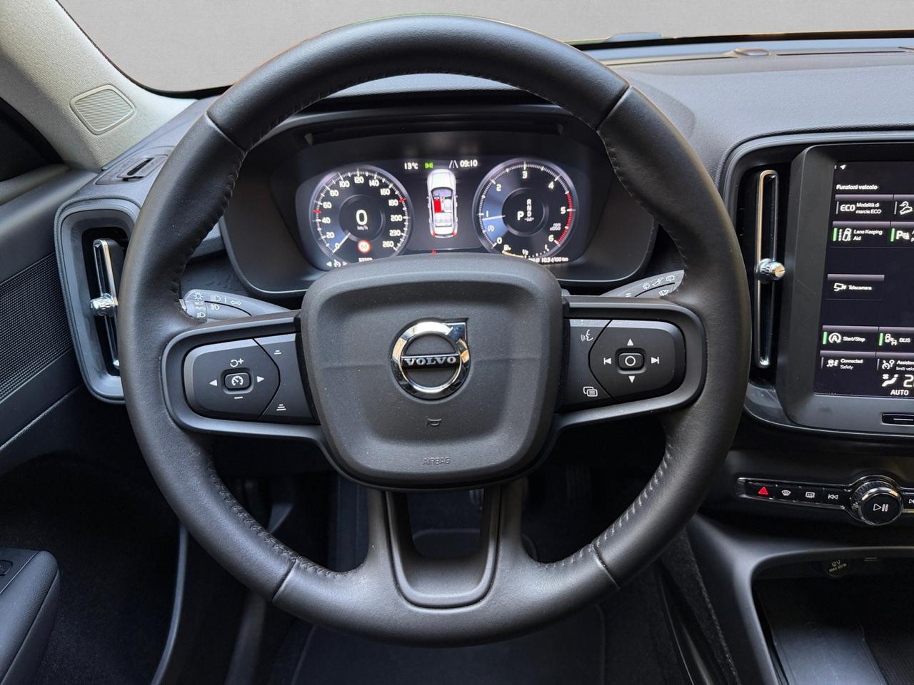 Volvo XC40 2.0 d3 Momentum Core auto my21