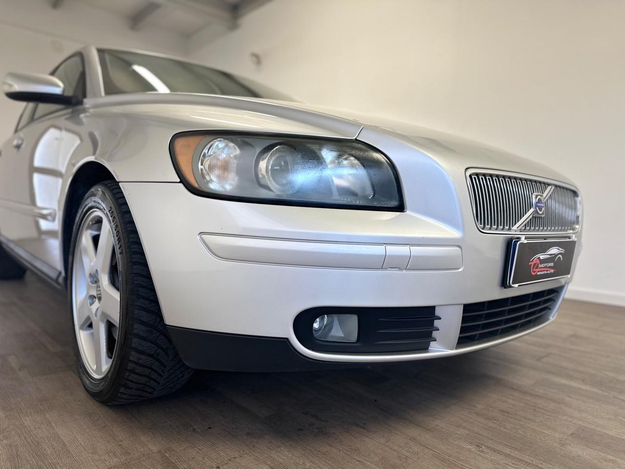 Volvo V50 2.0 D cat Summum OK NEOPATENTATI