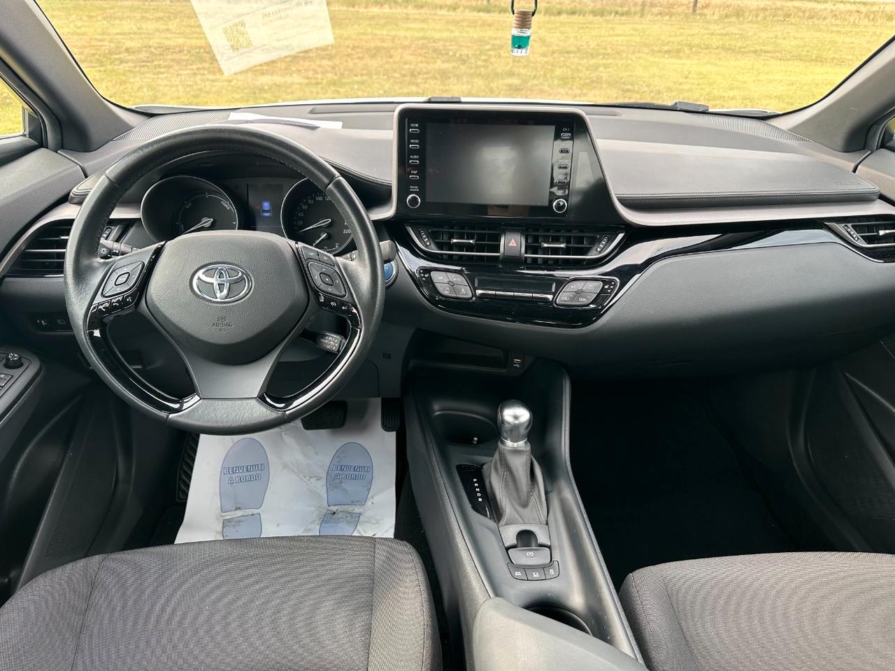 Toyota C-HR 1.8h Business e-cvt