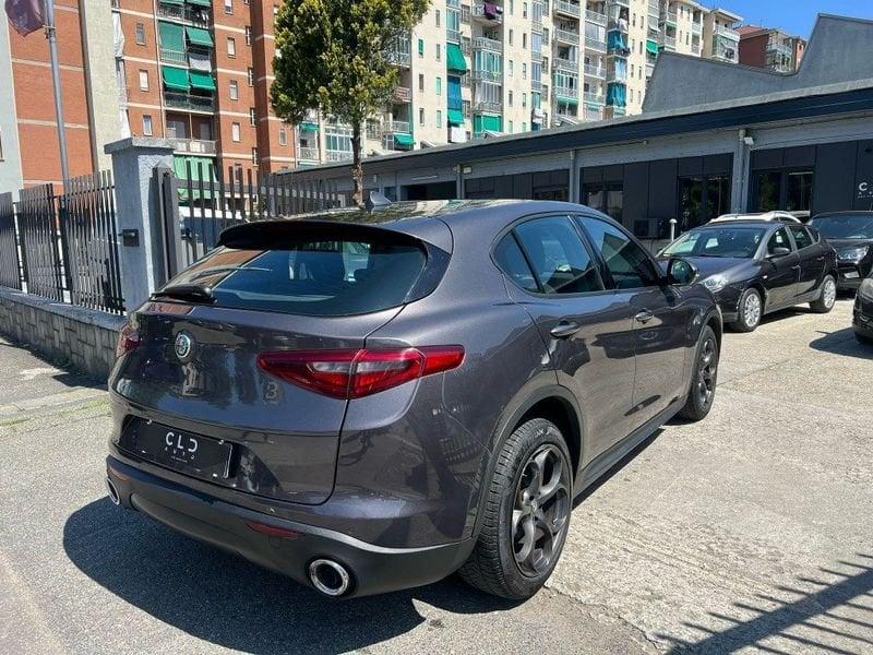 Alfa Romeo Stelvio 2.2 Turbodiesel 180 CV AT8