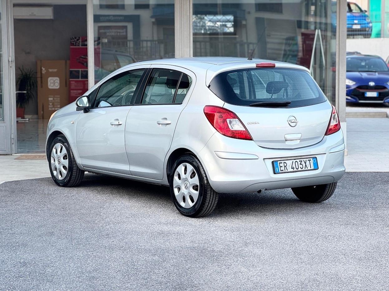 Opel Corsa 1.2 Benzina 85CV E5 Neo. - 2013