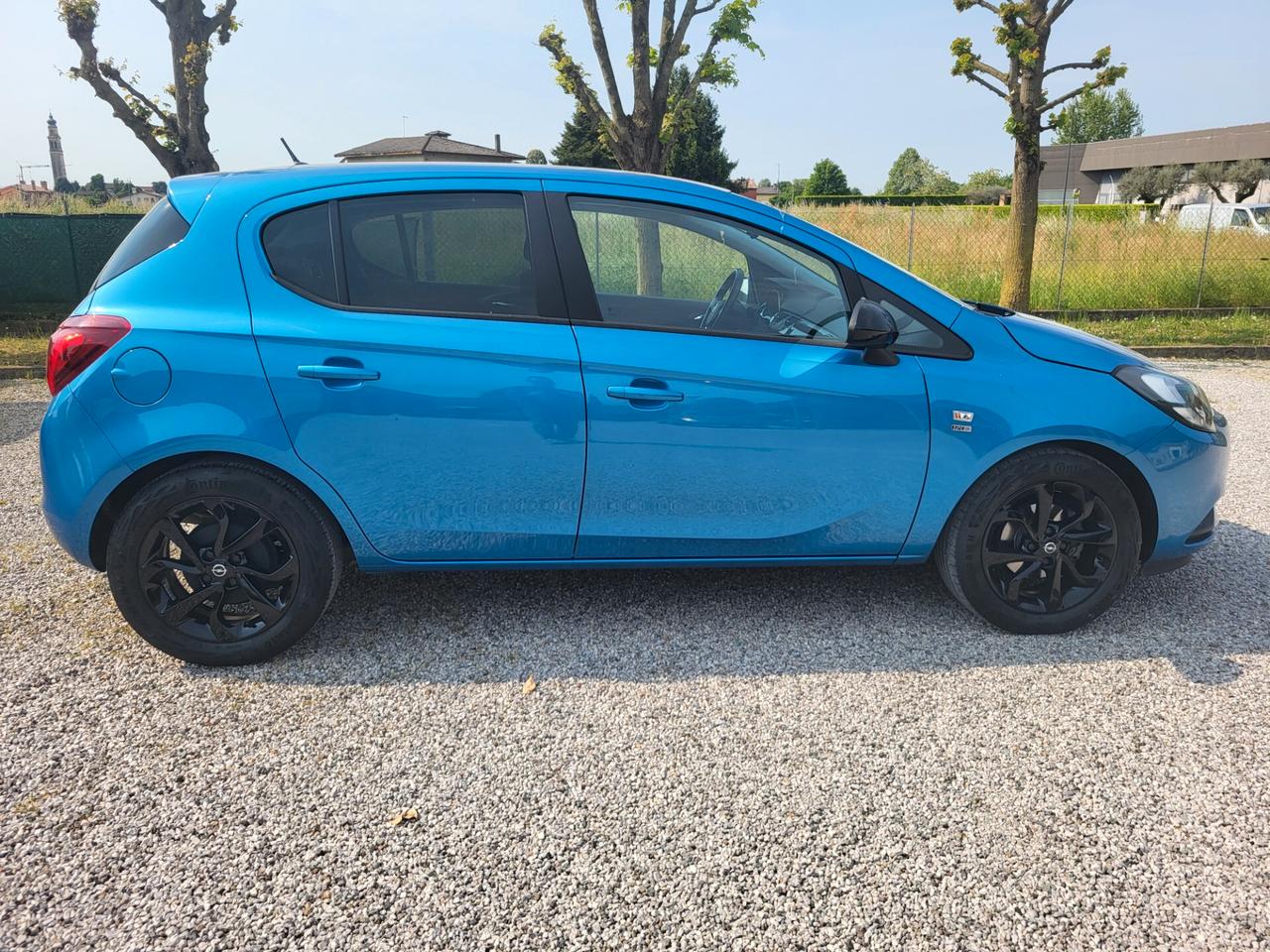 Opel Corsa 1.2 5 porte Advance